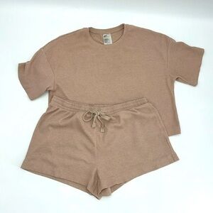 UEC H&M thermal oversize t-shirt shorts set large dark beige